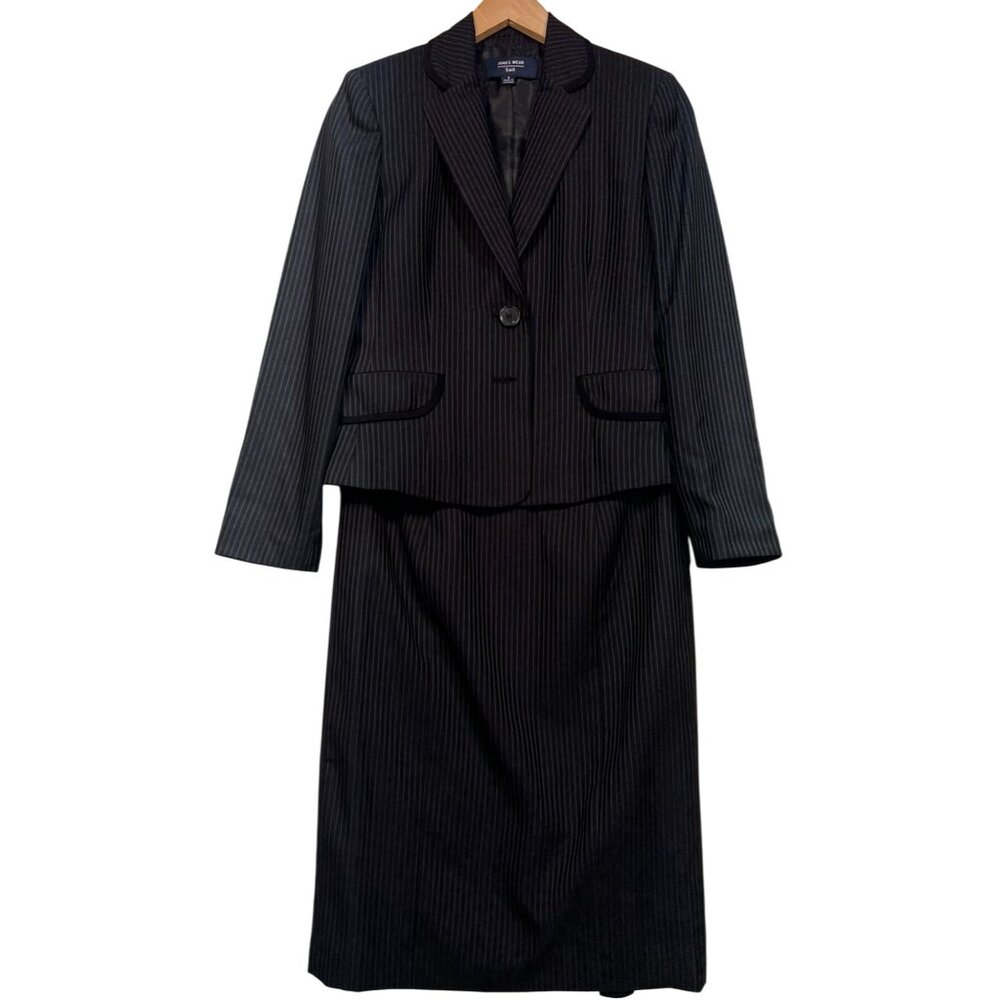 Jones Wear Women's Two-Piece Skirt Suit Top Long Sleeve Sz 6 Dark Gray Pinstripe